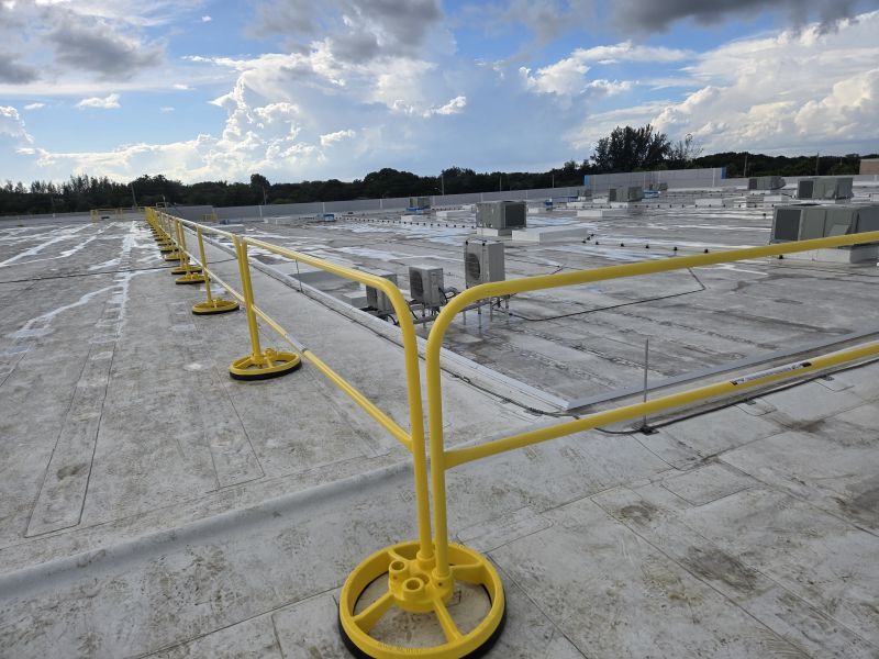 360° Mobile Safety Rail from EDGE Fall Protection