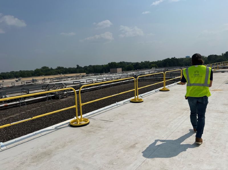 360° Mobile Safety Rail from EDGE Fall Protection