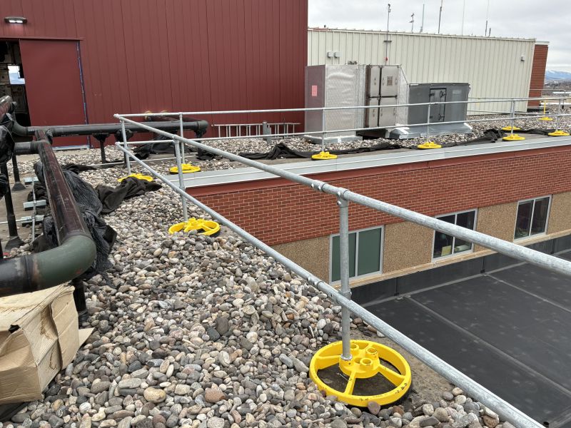 AccuFit Safety Railing from EDGE Fall Protection