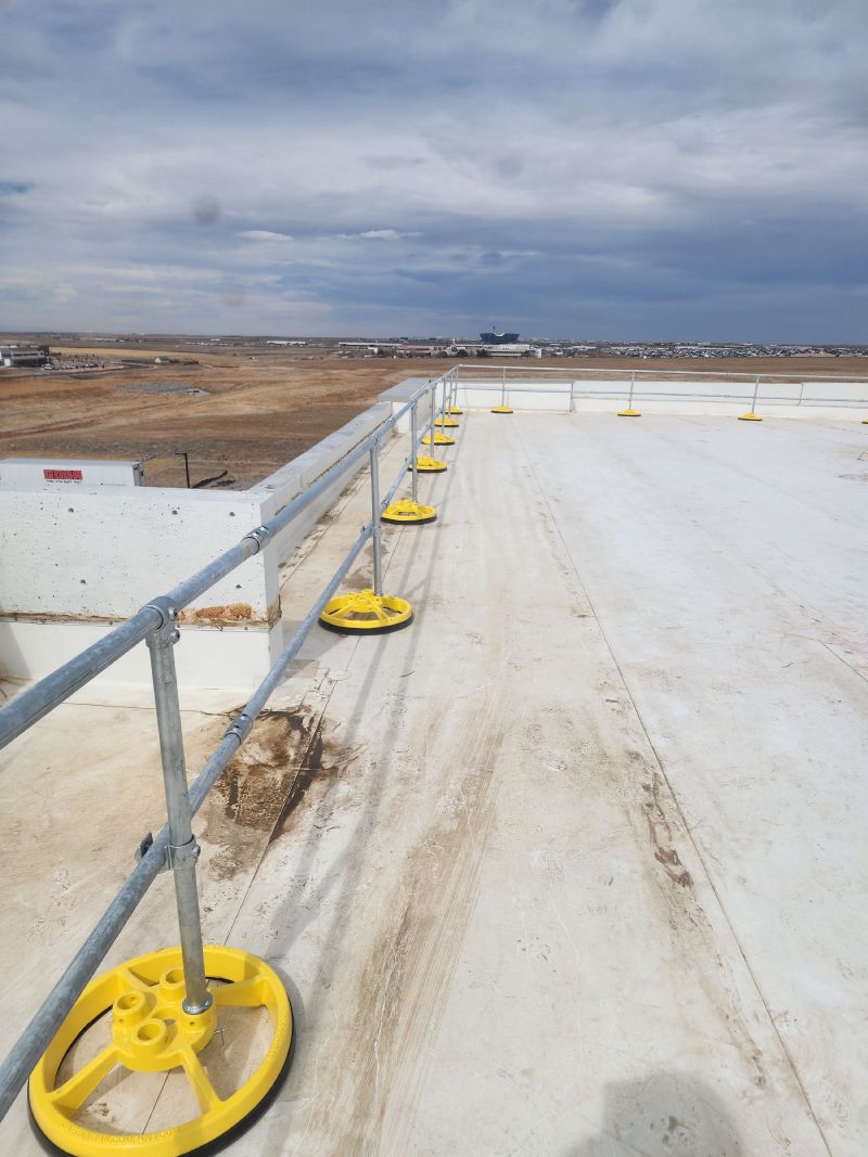 AccuFit Safety Railing from EDGE Fall Protection