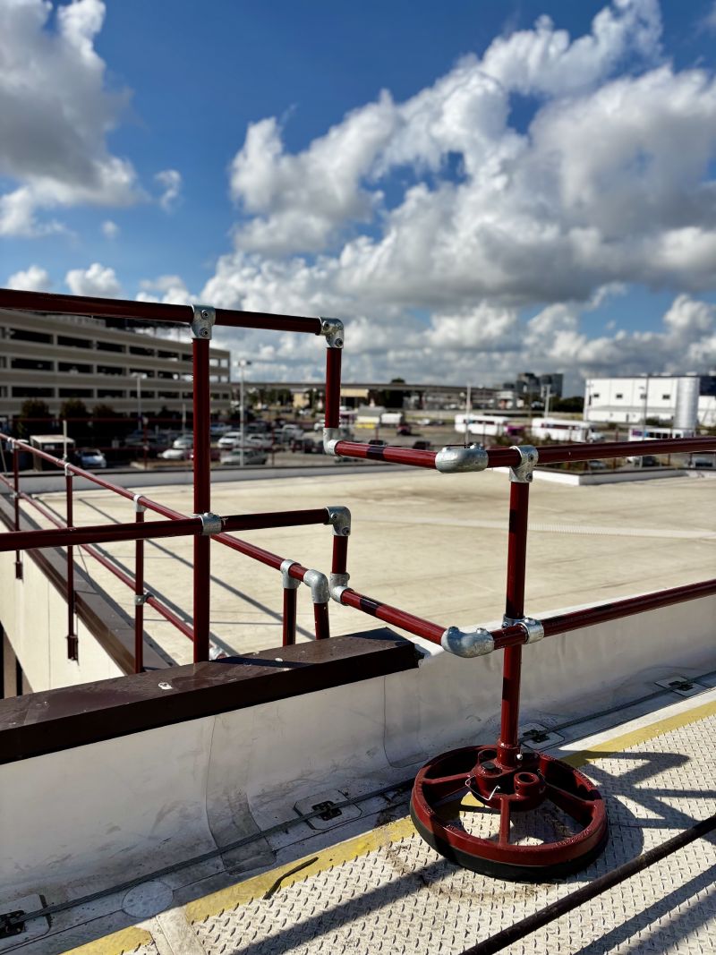 AccuFit Safety Railing from EDGE Fall Protection