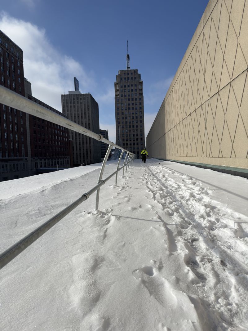 AccuFit Safety Railing from EDGE Fall Protection
