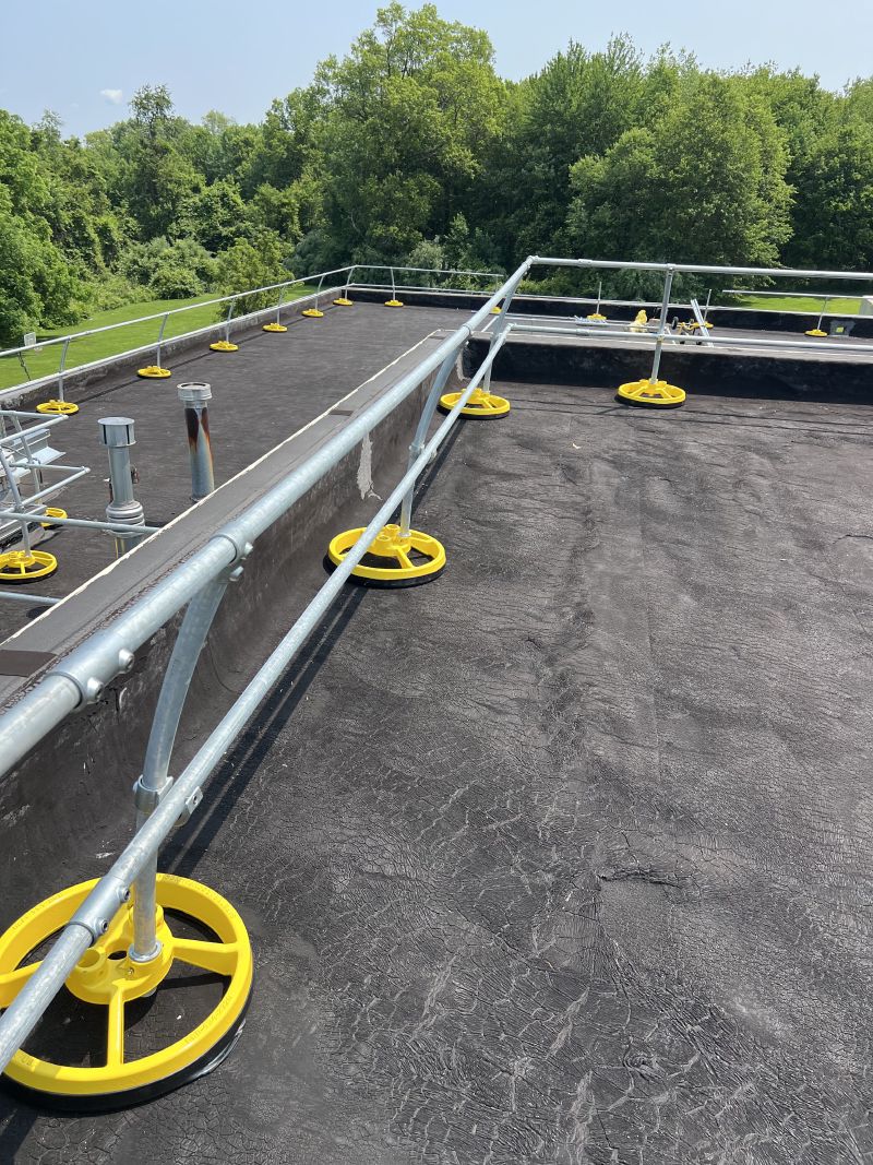 AccuFit Safety Railing from EDGE Fall Protection