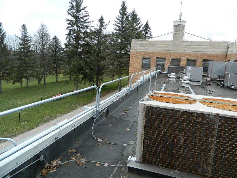 Parapet Wall Clamping Rail from EDGE Fall Protection