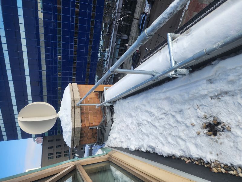 Parapet Wall Clamping Rail from EDGE Fall Protection