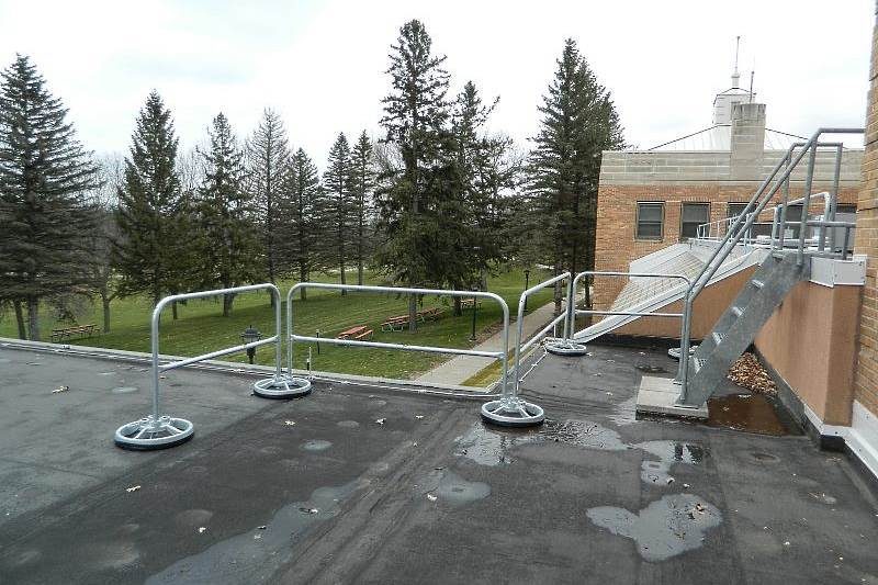 360 Mobile Safety Rail - EDGE Fall Protection